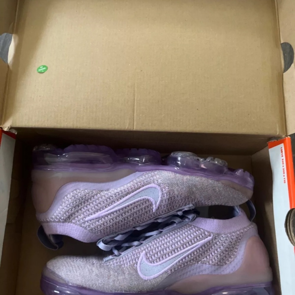 Nike Lavender Air VaporMax Flyknit Shoes